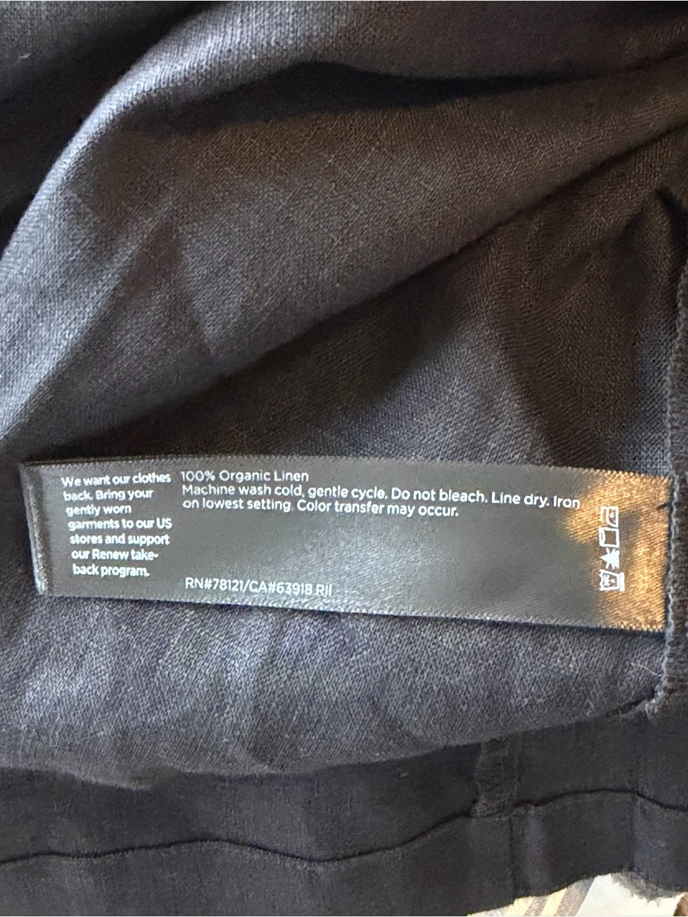 Eileen Fisher Black Organic Linen Long Vest - Picture 5 of 6